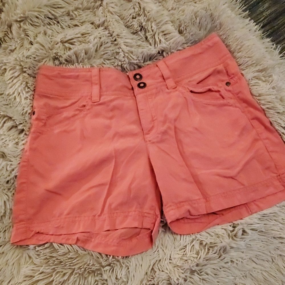 Super comfy pink Athleta shorts